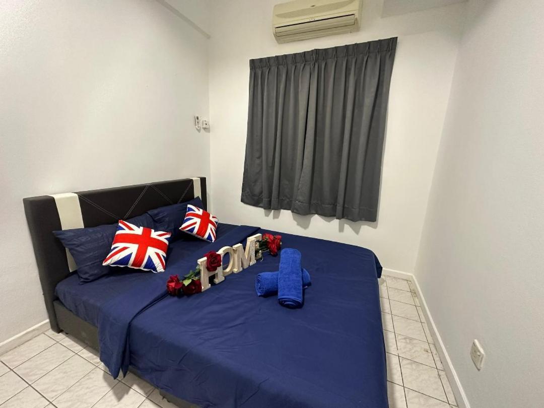 Pd Paradise Lagoon Apartment